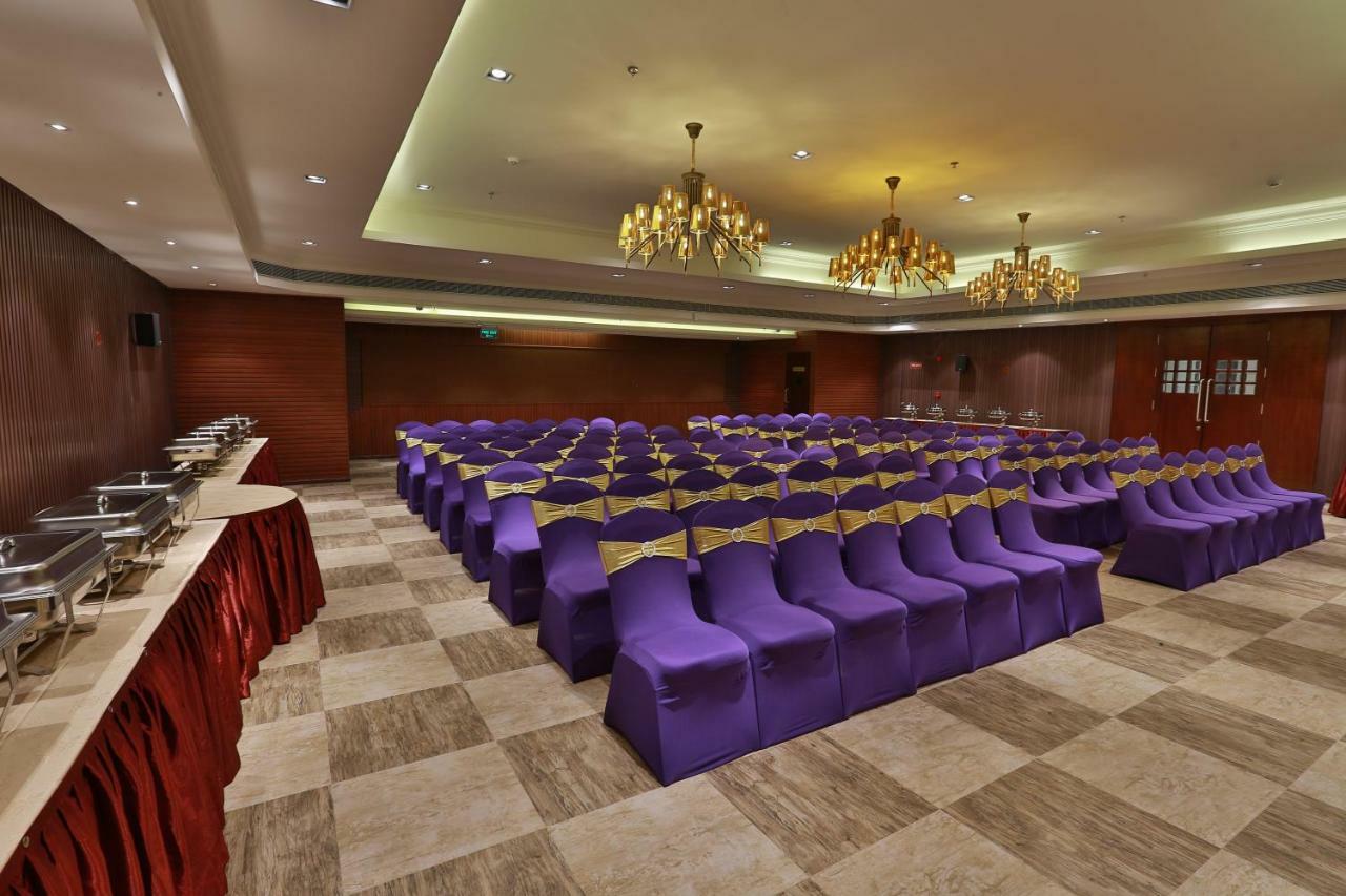 Hotel Luminara Kochi Exterior foto